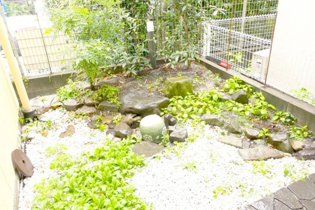 マスク配布ありa5 新宿10分 10人宿泊可能 出張在宅勤務に最適!!宿泊型テレワークスペース!!Wifi完備 回線安定してます!!長期宿泊受付中 Tokió Kültér fotó